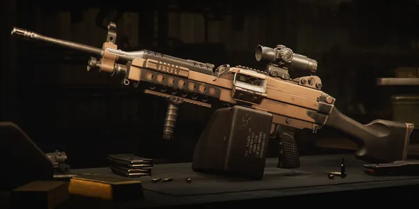 Two Tone Desert M249 SAW